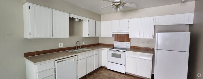 Building Photo - 2 Bedroom | 1 Bathroom Available for Rent! Rental