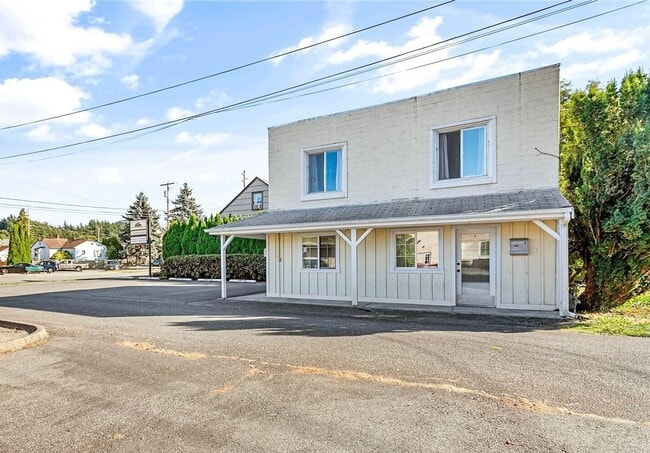 Building Photo - 1115 S 2nd St Unit A