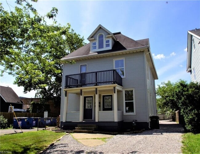 Building Photo - 557 Ohio St Unit Down Rental