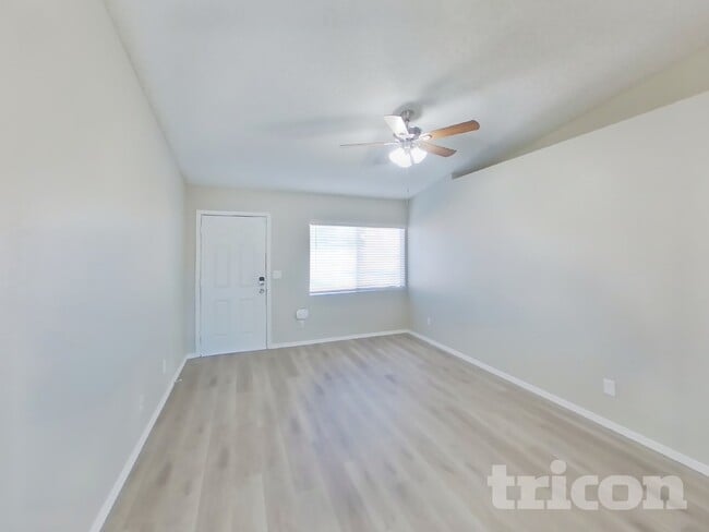 Photo - 10717 West Campbell Ave