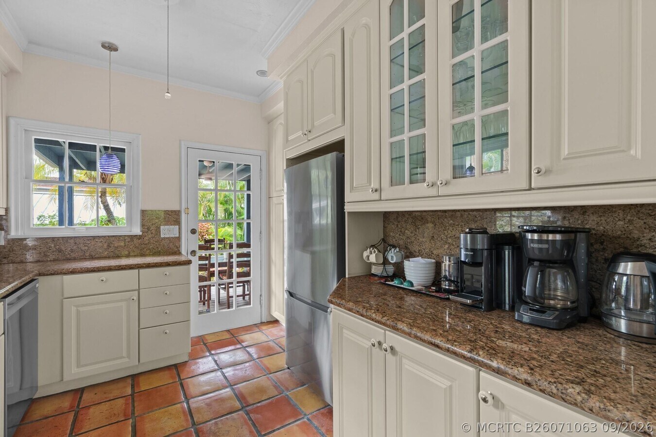 Photo - 1609 NE 2nd Ct