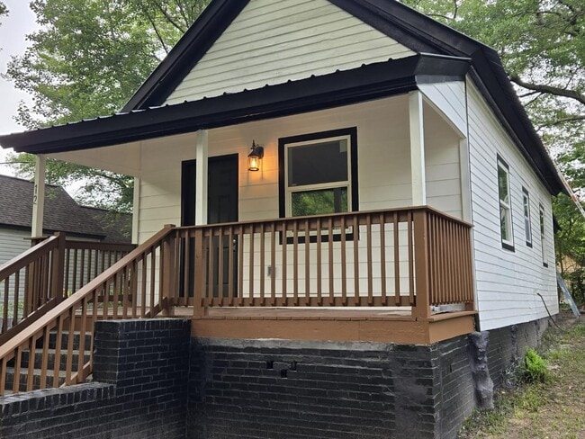 Photo - 12 Sargent Farmer St