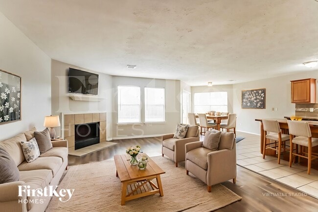 Photo - 19410 Pine Cluster Ln