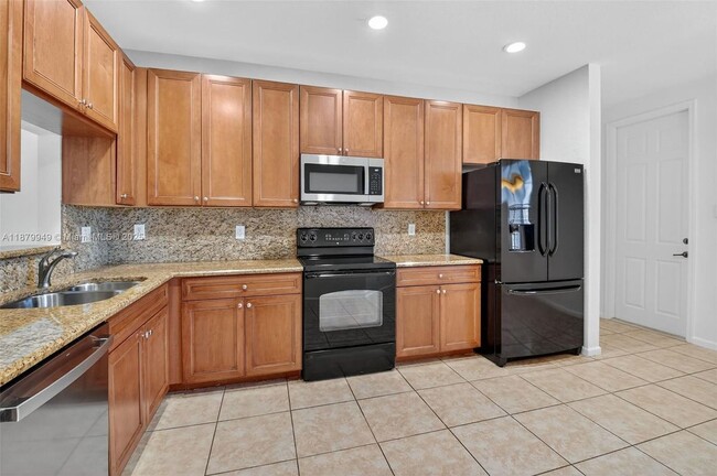 Photo - 16097 Poppy Seed Cir