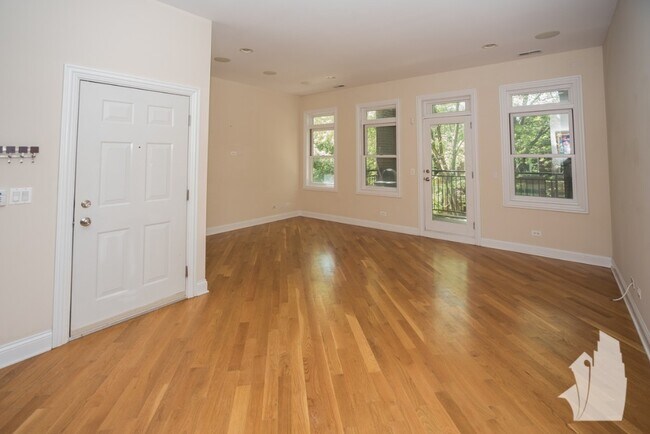 Photo - 3247 N Seminary Ave Apartment Unit 1