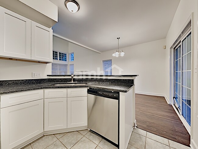 Photo - 7 Otter Creek Dr