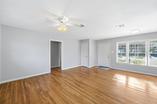 Photo - 1025 N 32nd St