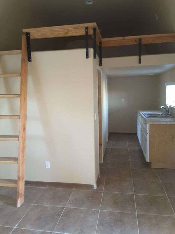 Photo - 911 Daugherty Rd