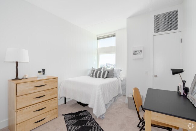 3BR, 2BA