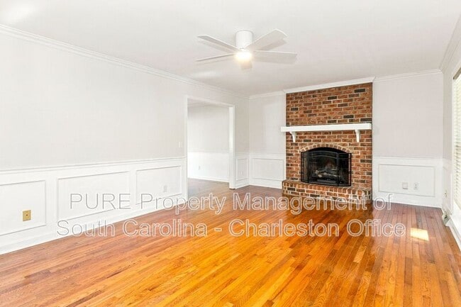 Photo - 154 Fox Chase Dr