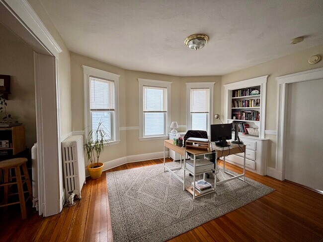 Photo - 100 Conwell Ave Unit 2