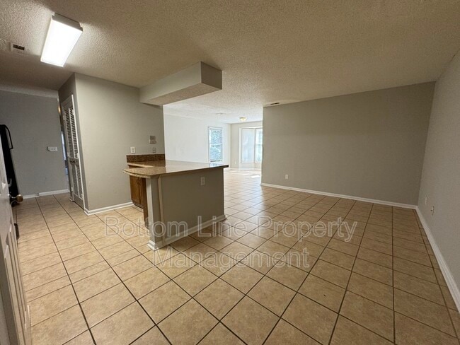 Photo - 6230 Rosecroft Dr