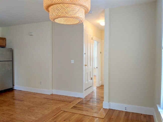 Photo - 397 Washington St Unit 1