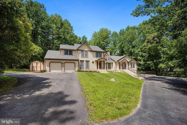 Photo - 120 Double Oak Rd N House