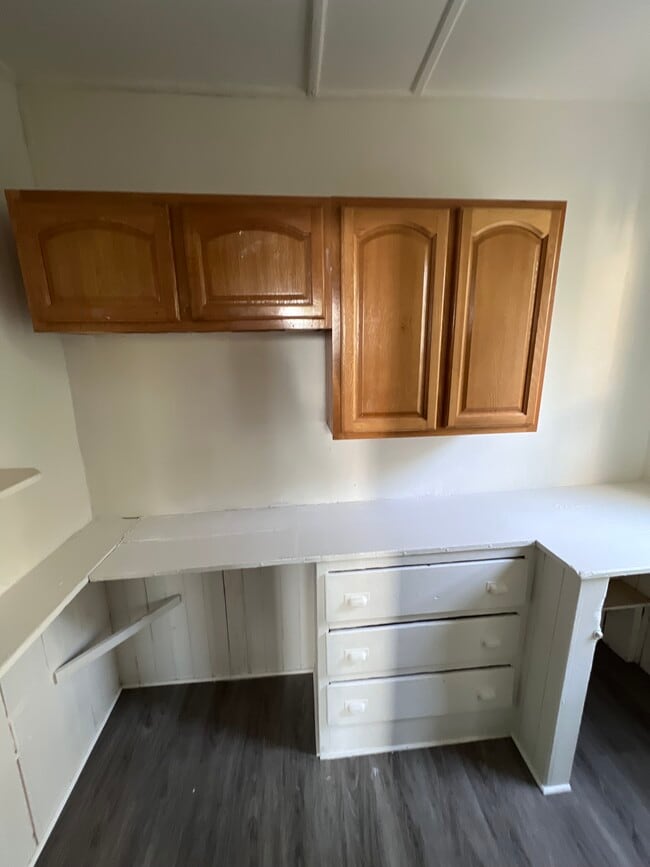 Photo - 140 Center St