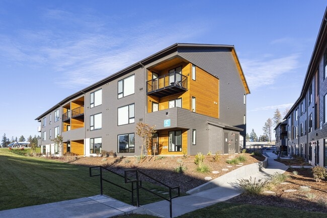 Bo Apartments