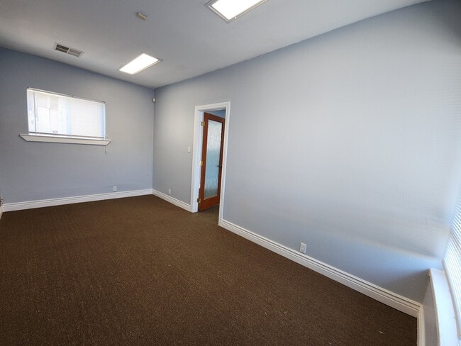 Photo - 805 Walnut St Unidad 1