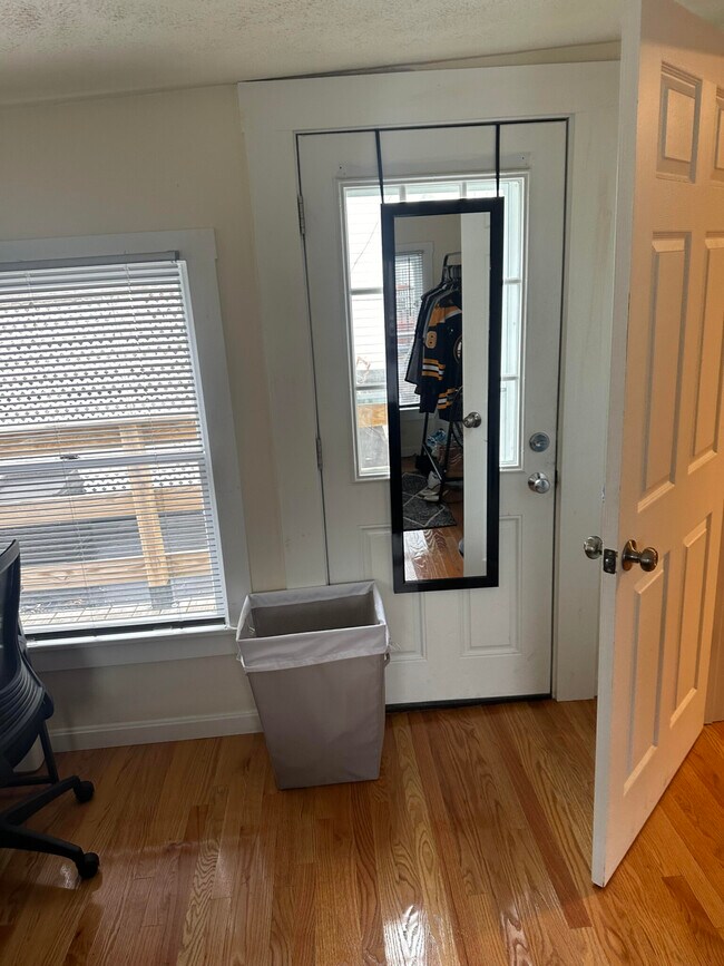 Photo - 524 E 3rd St Unidad 2R