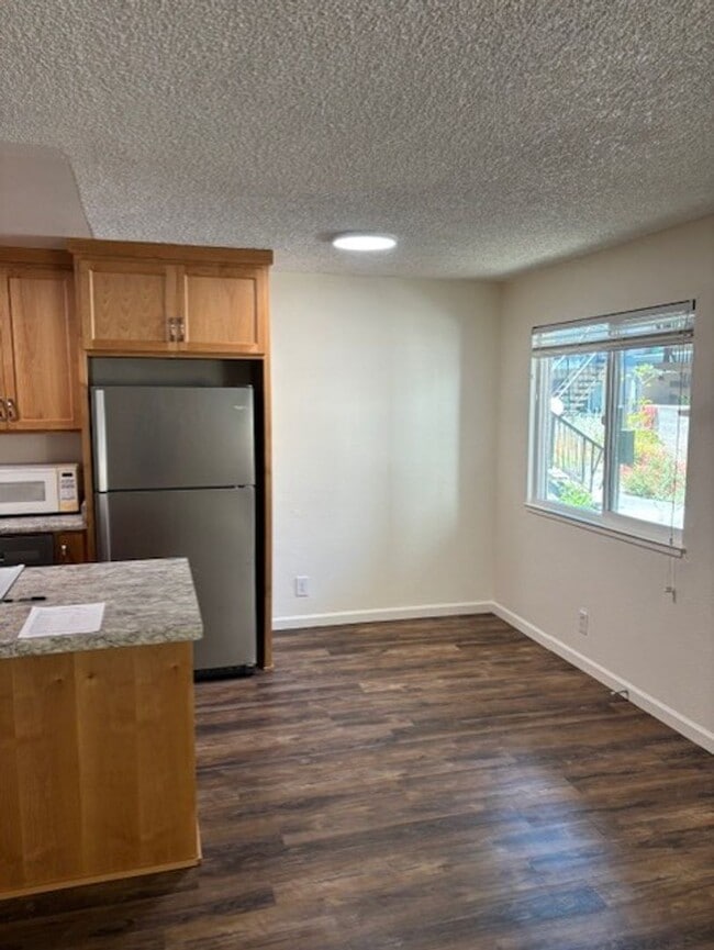 Photo - 1412 N Cherry St Unit 9