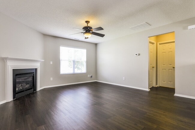 Photo - 3149 Varcroft Rd