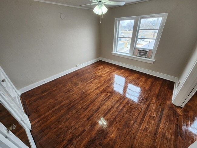 Photo - 804 E Main St