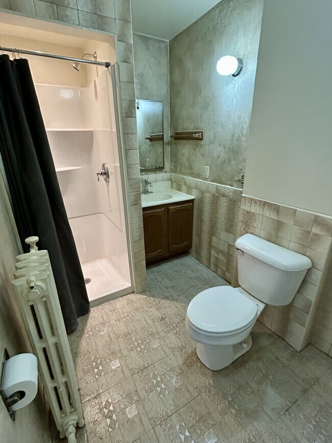 Photo - 115 W Wisconsin Ave E