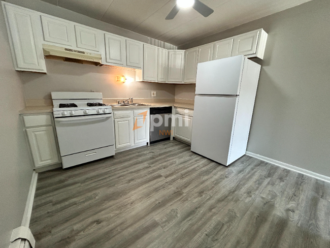 Photo - 105 Harrington Ave Apartment Unit 9