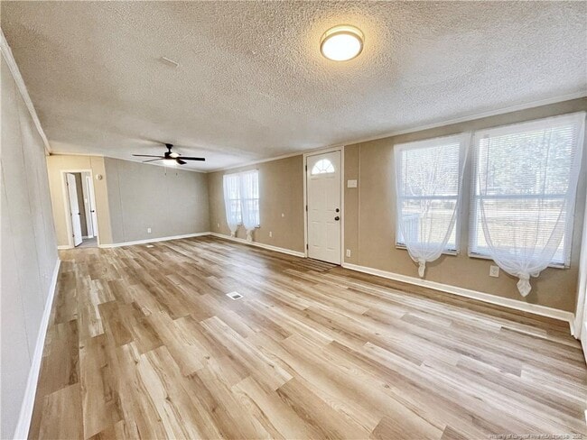 Photo - 140 Gibbs Rd