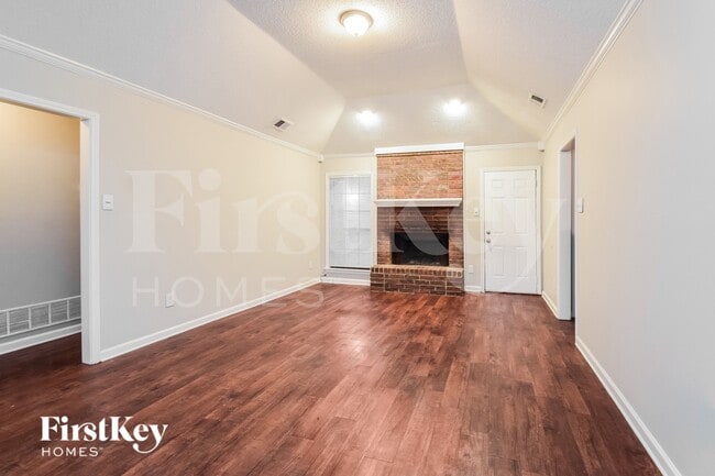 Photo - 2439 Dove Glen Cove