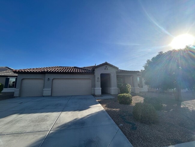 Building Photo - 26105 N 137th Ln