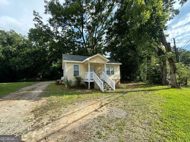 Photo - 600 W Main St