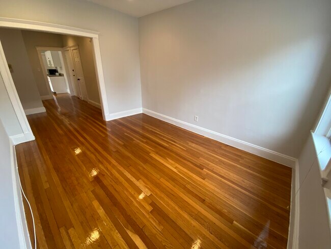 Photo - 16 Elko St Unit 1
