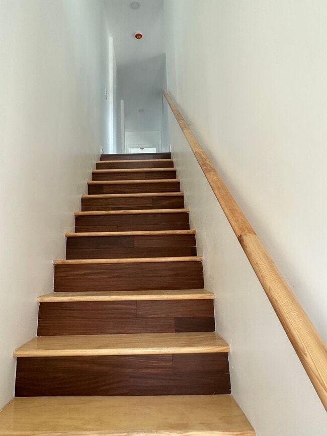 Photo - Newly Renovated, Spacious Home! W/D Hook-Up, Close to JHU, KKI and Public Transportation! Availab...