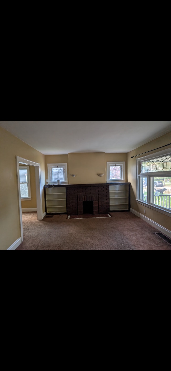 Photo - 1626 Grace Ave