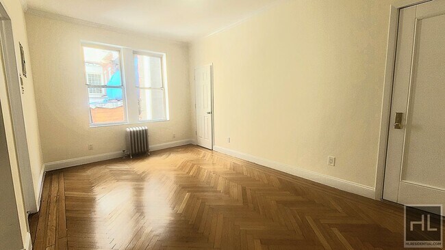 Photo - WEST 13 STREET Unit 35