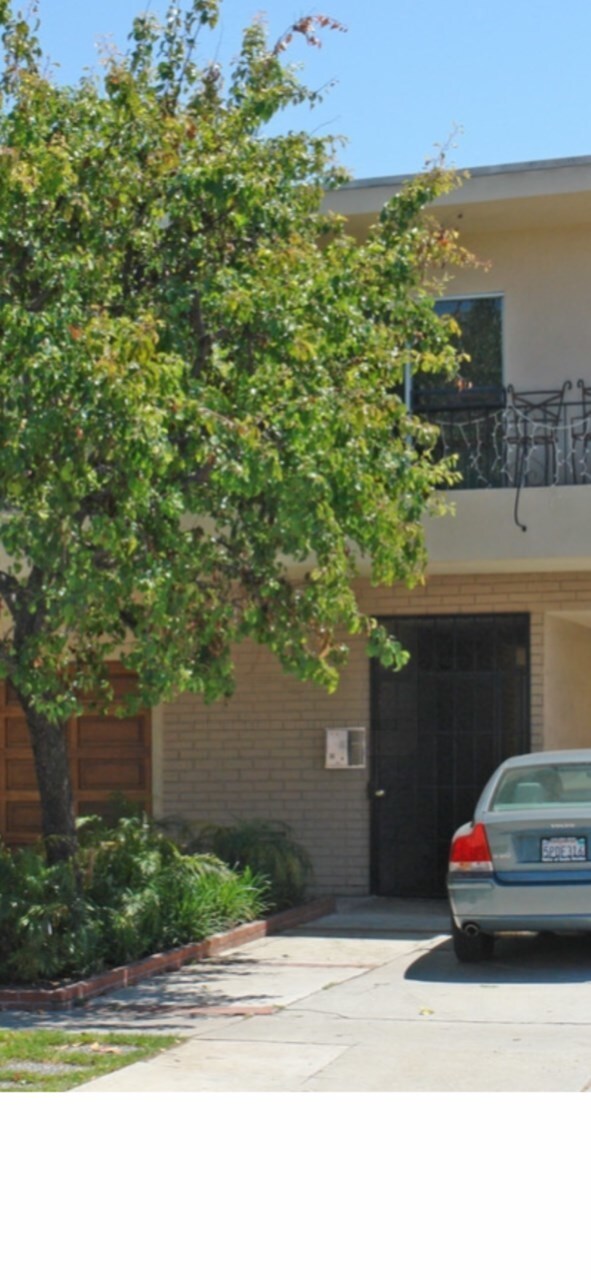 Photo - 8556 Gregory Way Unidad 1