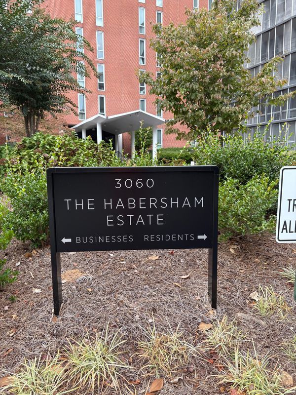 Photo - 3060 Pharr Ct N Northwest