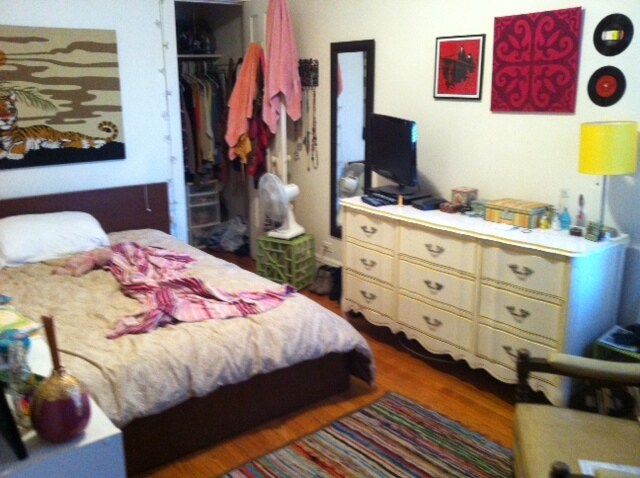 Photo - 832 W Buckingham Plz Unidad 3