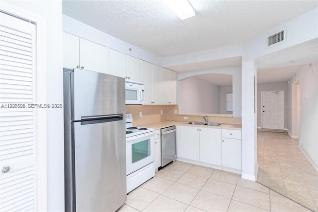 Photo - 22801 SW 88th Pl Unit 204