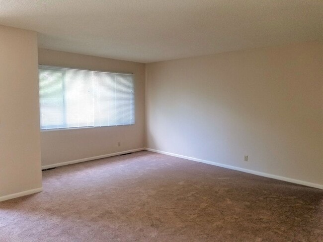 Photo - r332 Unit 334