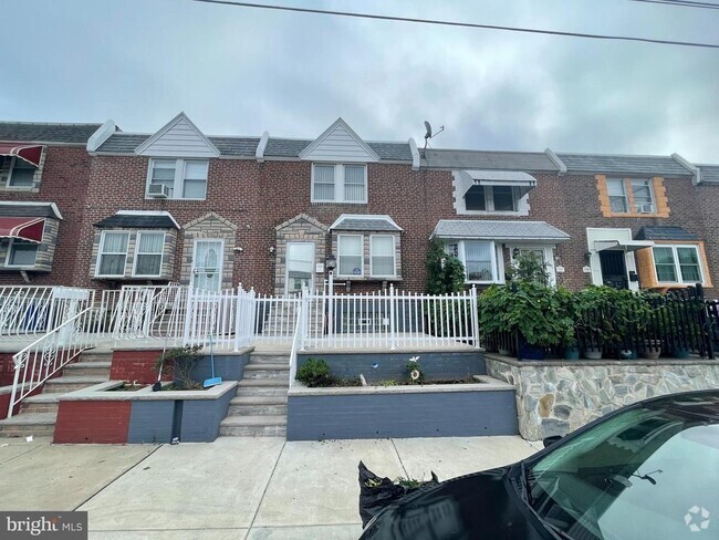 Building Photo - 3929 I St Rental