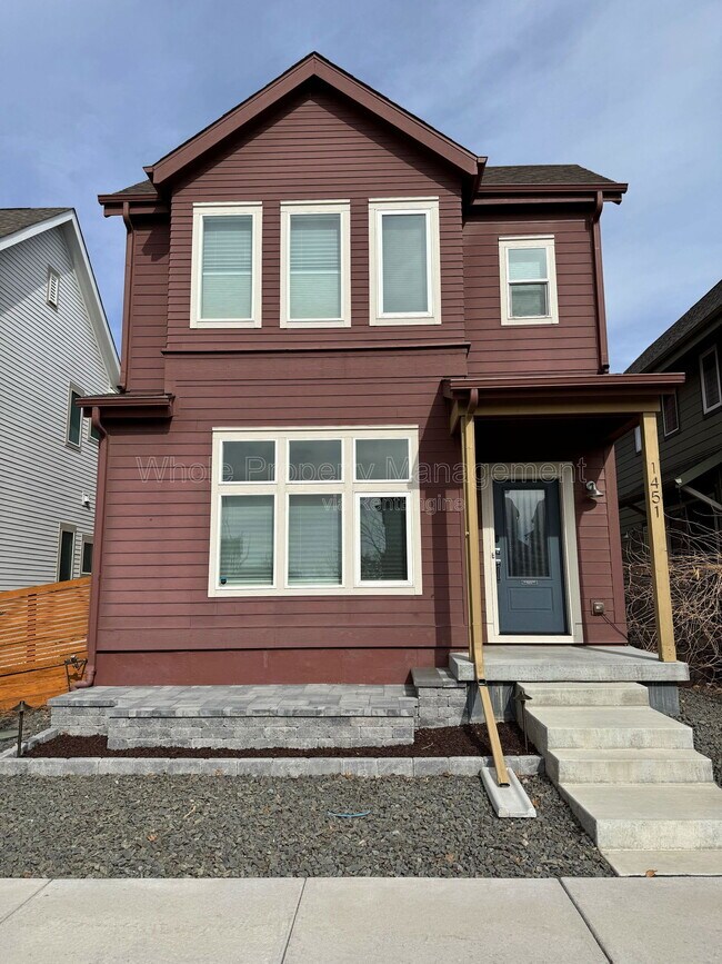 Photo - 1451 W 67th Ave