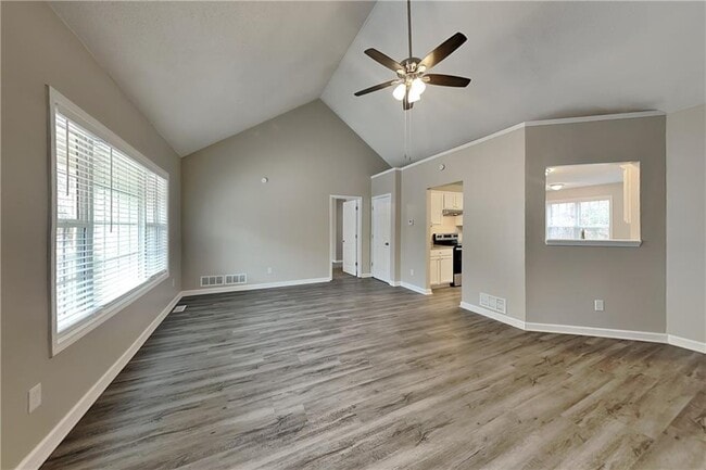 Photo - 85 Ellen Glen Way