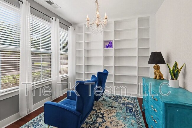 Photo - 3835 Willow Green Pl