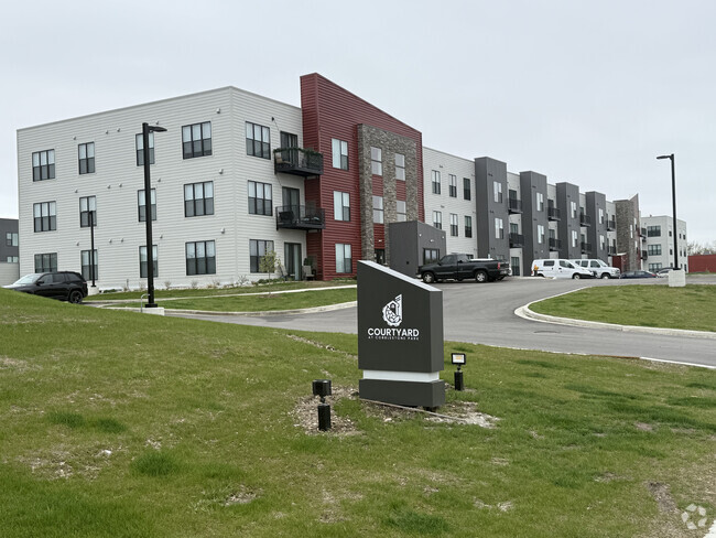 Building Photo - Courtyard at Cobblestone Park Rental