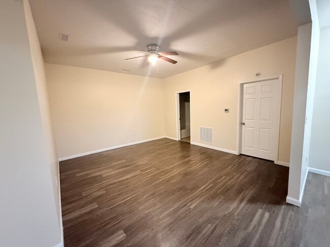 Photo - 1029 Thomas V Bryant Dr