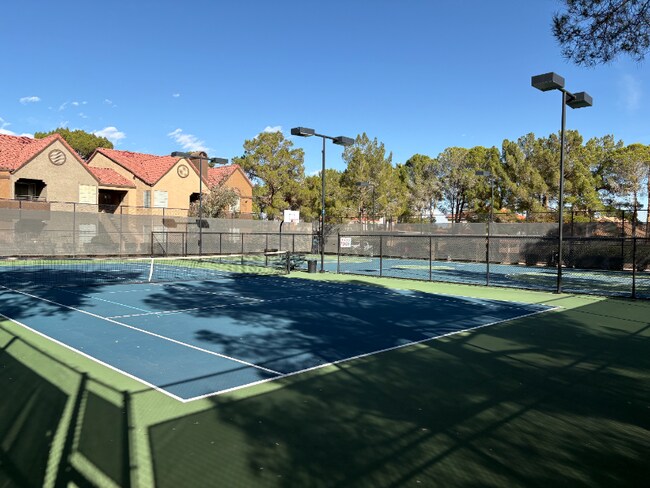 Photo - 2200 S Fort Apache Rd Unidad 1161