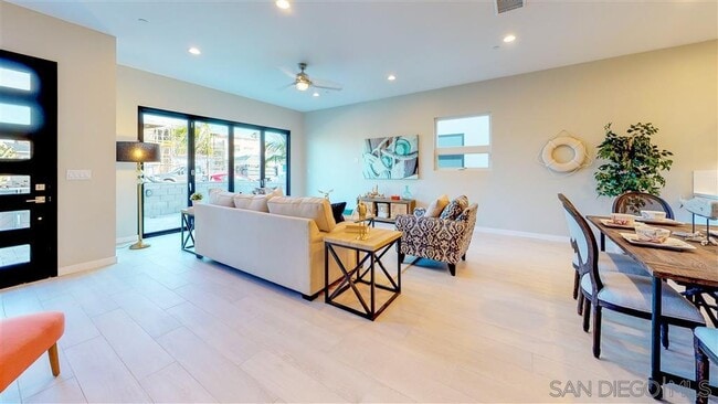 Photo - 184 Daisy Ave Unit 184