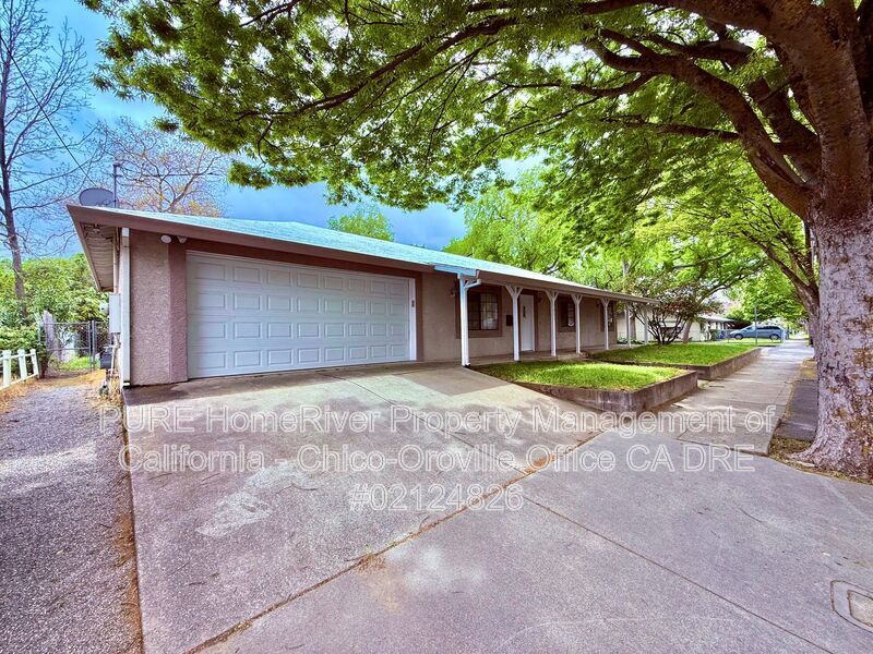 Photo - 1625 High St