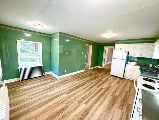 Photo - 1723 Ardmore Blvd Unit 2